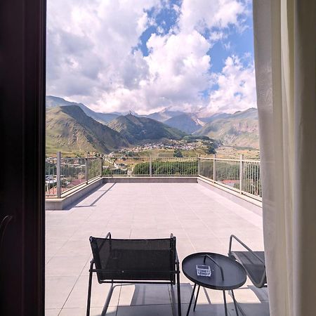 Milky Way Hotel Kazbegi Exterior foto