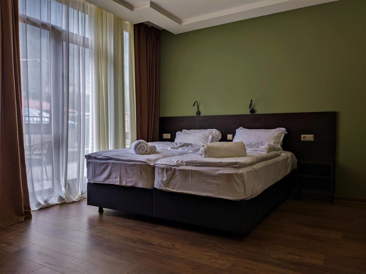 Milky Way Hotel Kazbegi Exterior foto