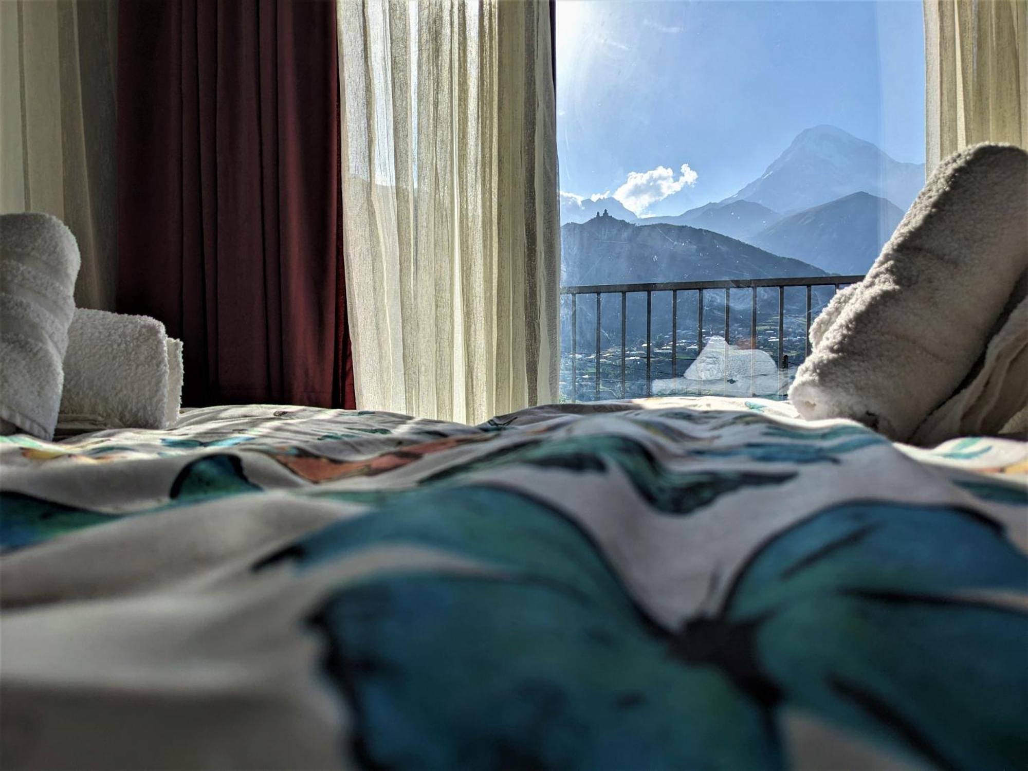 Milky Way Hotel Kazbegi Exterior foto